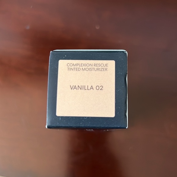 NIB bareMinerals Complexion Rescue Tinted Moisturizer - Black Packaging - Picture 5 of 6